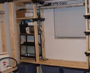 Aquarium system, Building Shelves 2